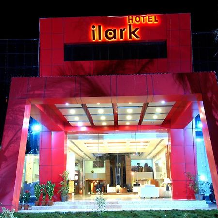 Hotel Ilark ブジ エクステリア 写真